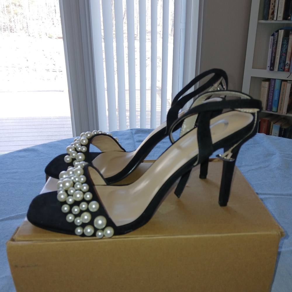 Journee Collection Black Heels with Pearl Accents